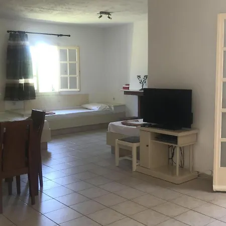 Case de vacanță Cosy Holiday In Piscopiano With Private Pool